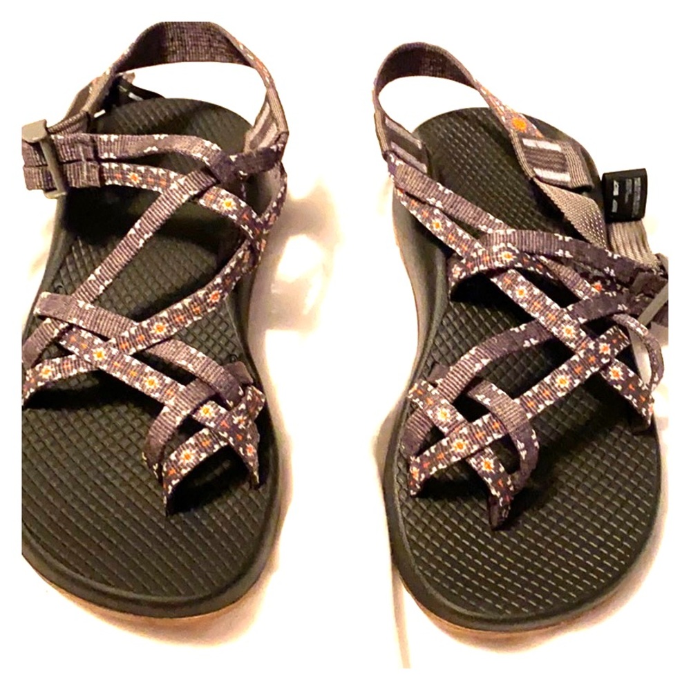 Chaco ZX2 Classic size 7 Sandal, Creed Golden